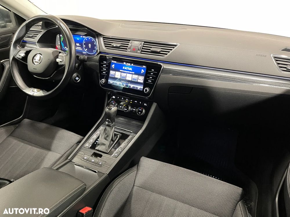 Skoda Superb 1.4 TSI PHEV Style - 10