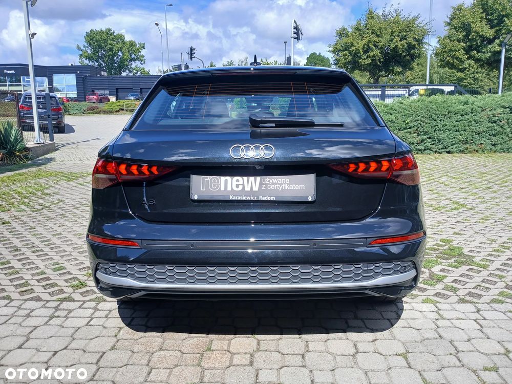 Audi A3 Sportback 35 TDI S tronic advanced - 9