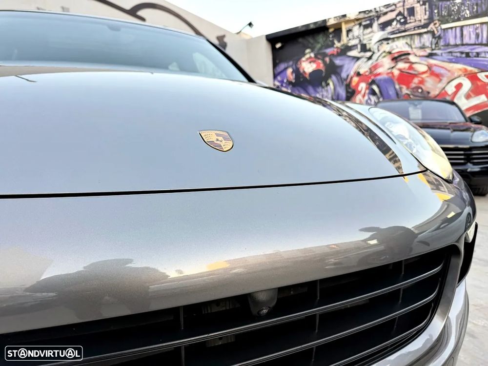 Porsche Cayenne S Hybrid - 60