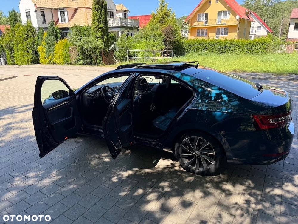Skoda Superb 2.0 TSI L&K DSG - 9