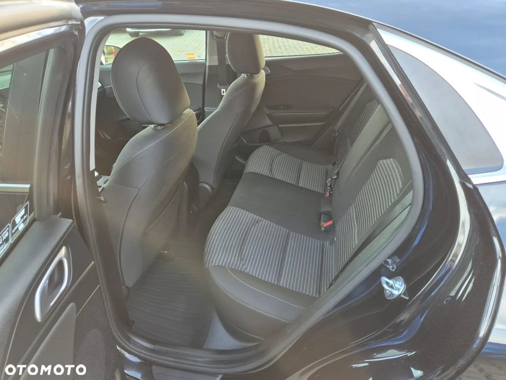 Kia XCeed 1.5 T-GDI M DCT - 16