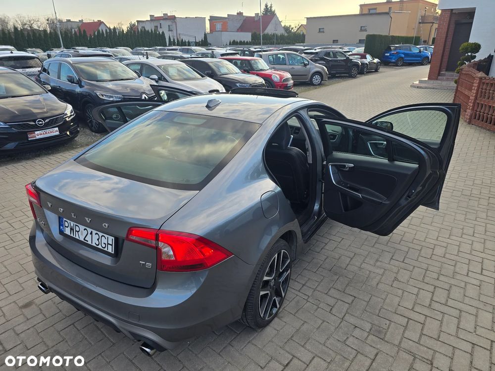Volvo S60 - 34
