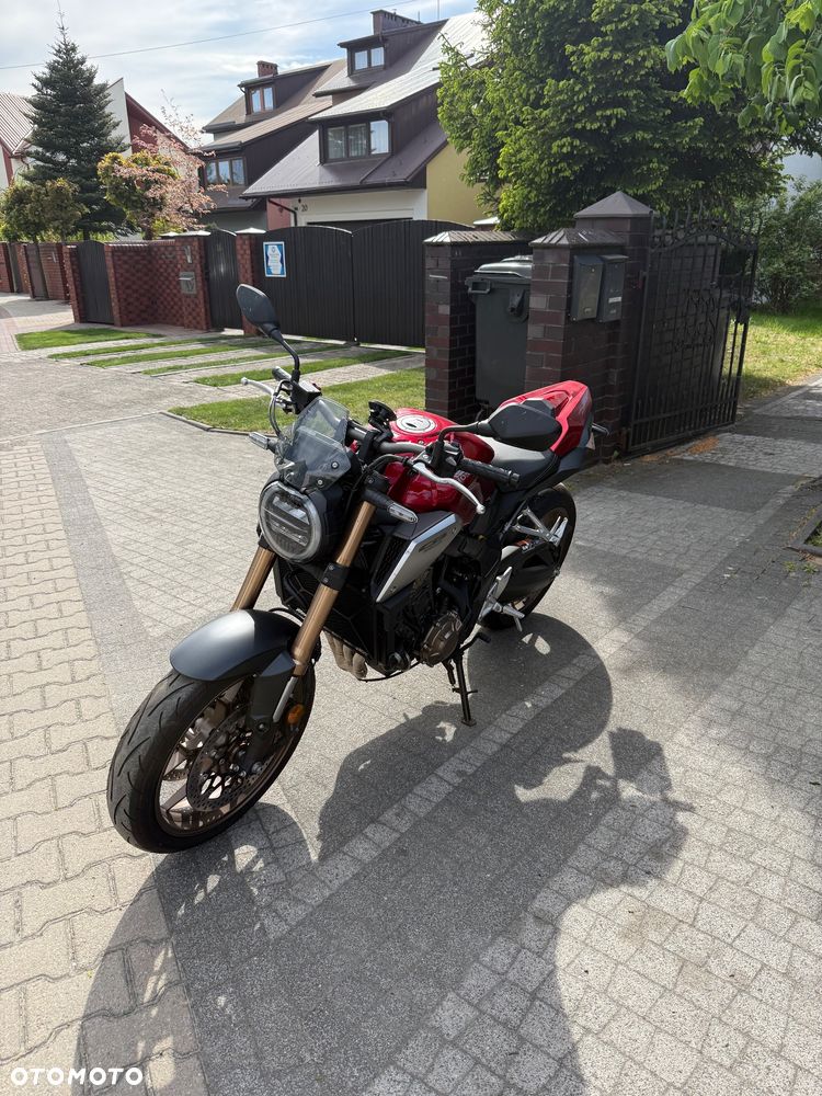 Honda CB - 4