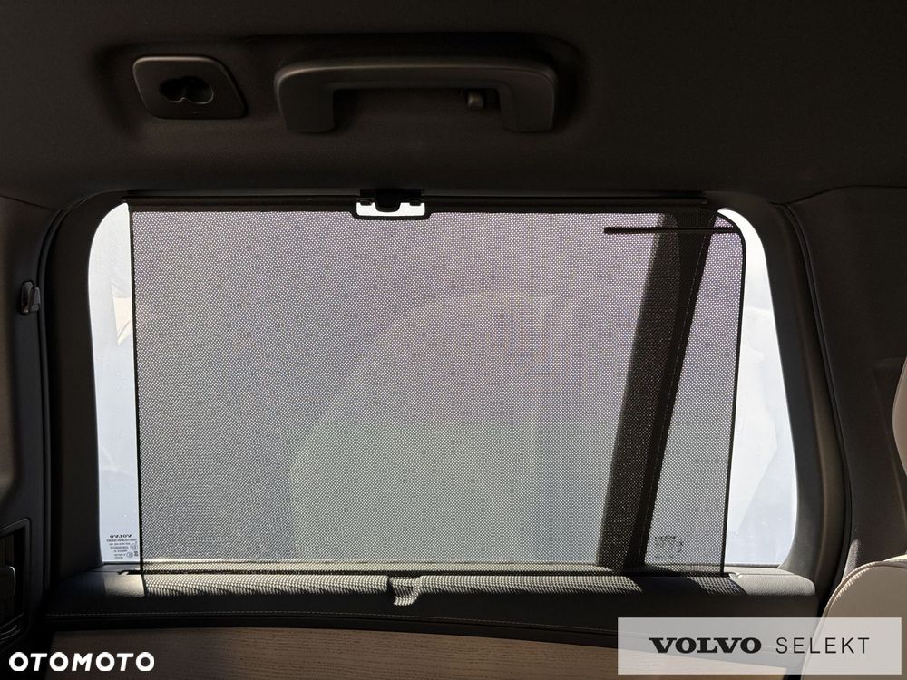 Volvo XC 90 - 25