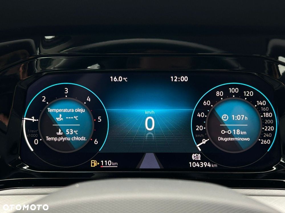 Volkswagen Golf VIII 2.0 TDI Life - 25