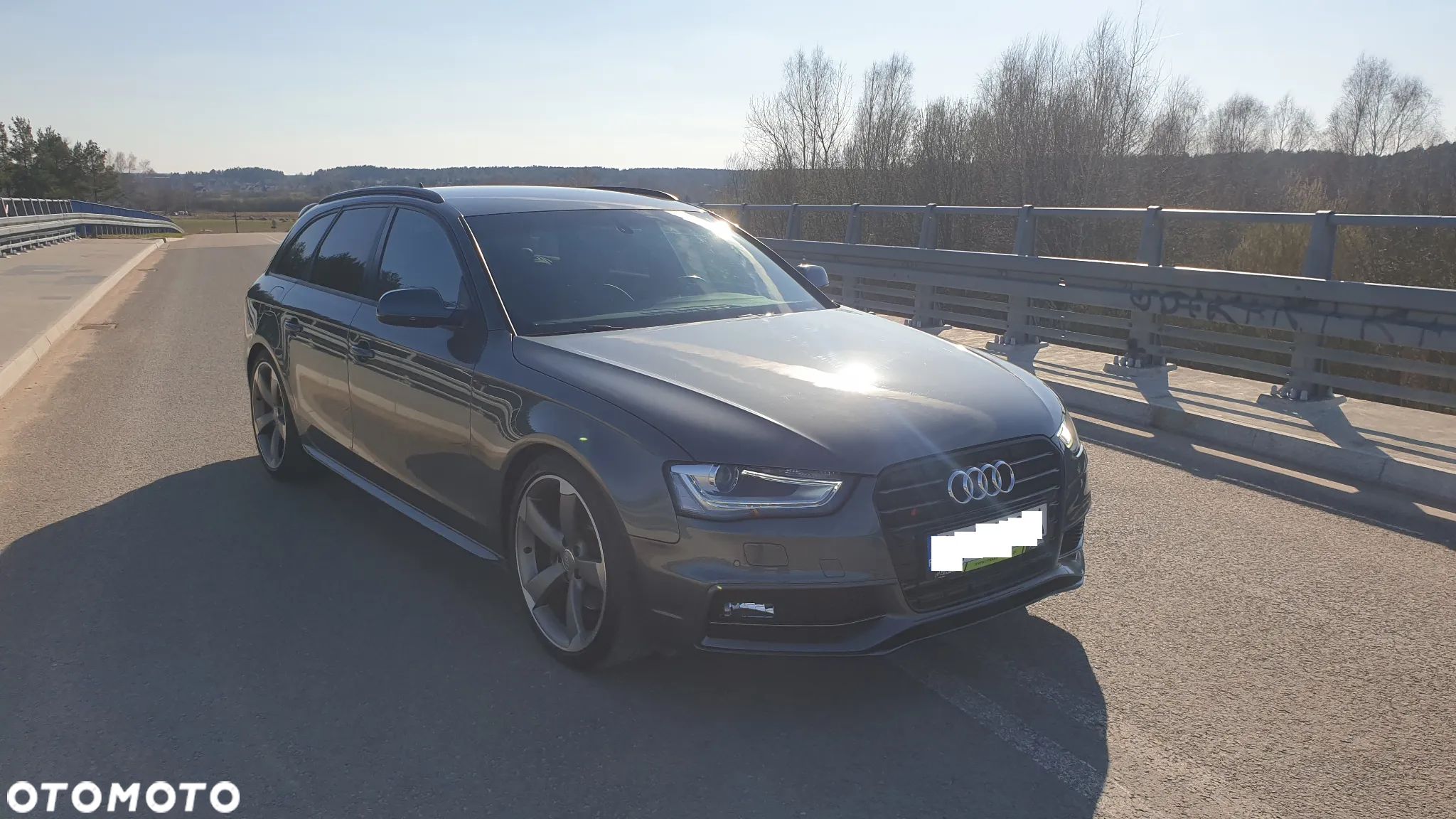 Audi A4 - 1