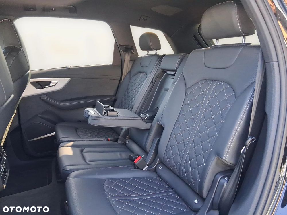 Audi Q7 - 28