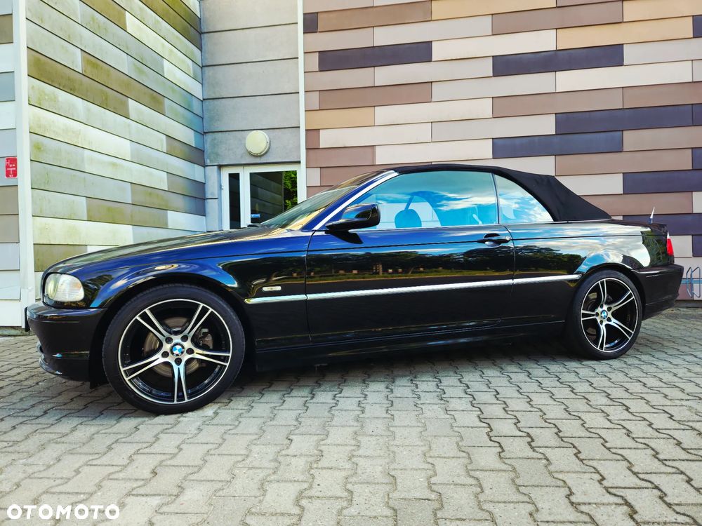 BMW Seria 3 323Ci - 17
