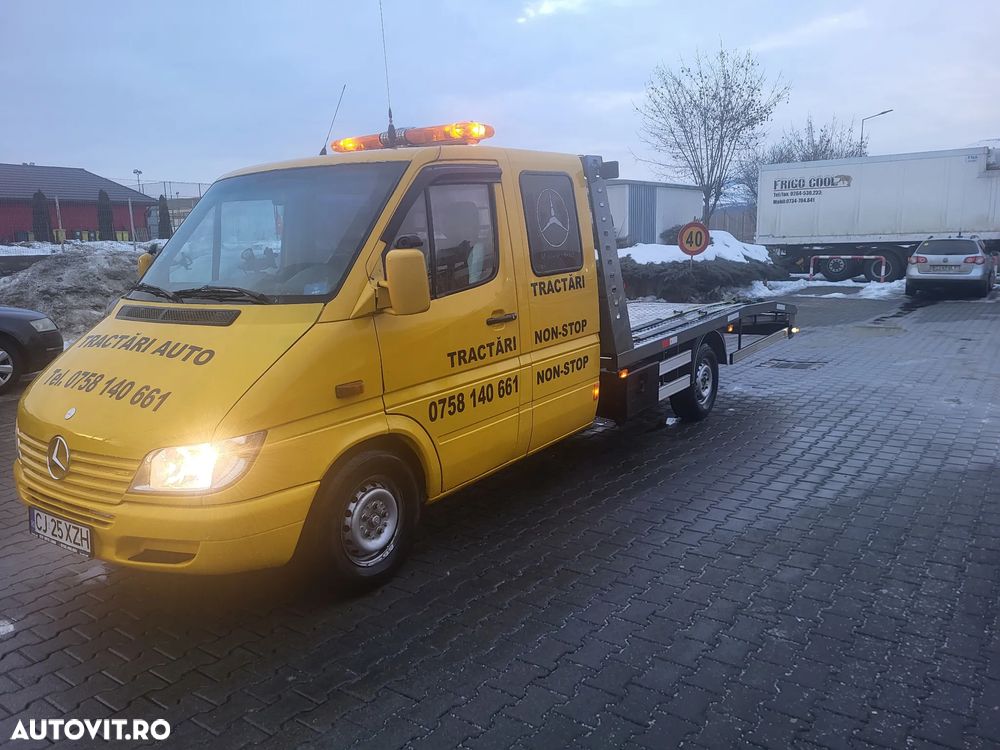 Mercedes-Benz Sprinter - 2