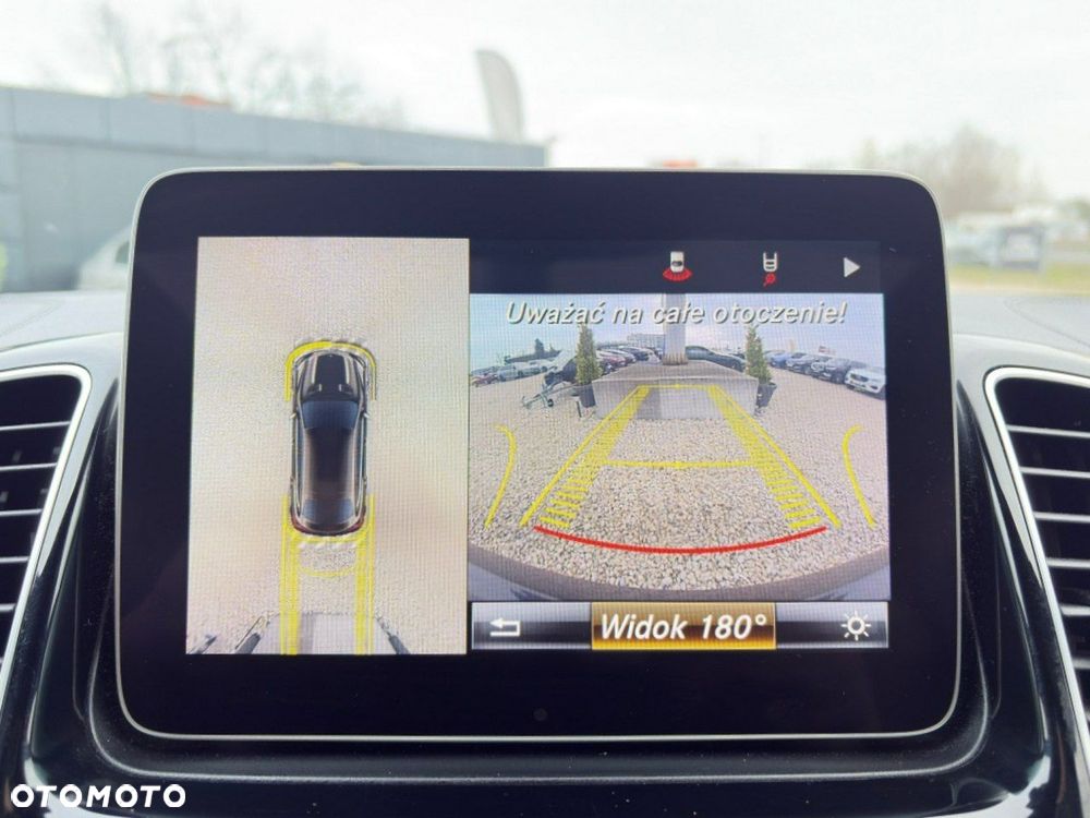 Mercedes-Benz GLE - 22