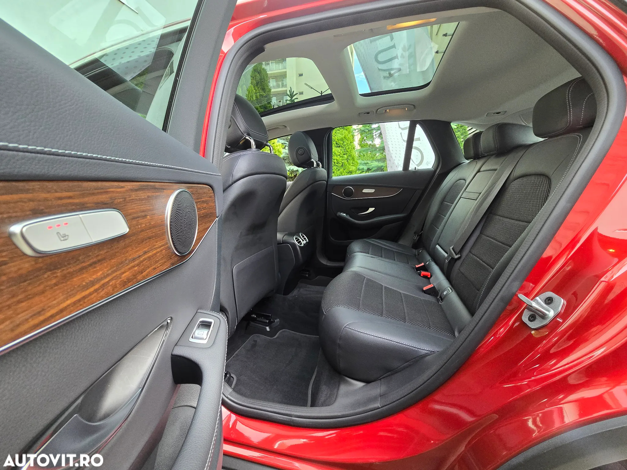 Mercedes-Benz GLC 220 d 4Matic 9G-TRONIC Exclusive - 22