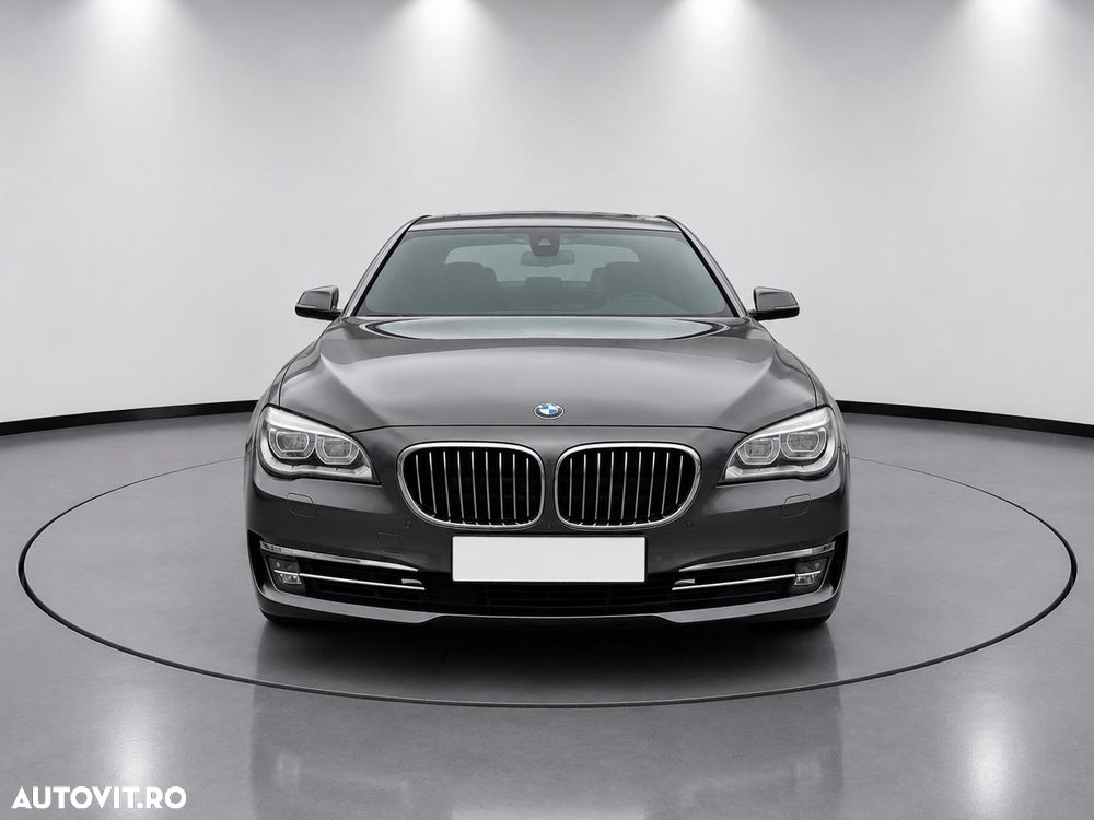 BMW Seria 7 750d xDrive - 2