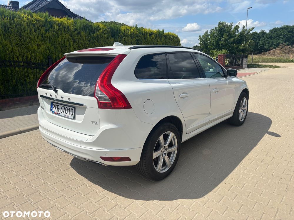 Volvo XC 60 T5 Drive-E R-Design Momentum - 20