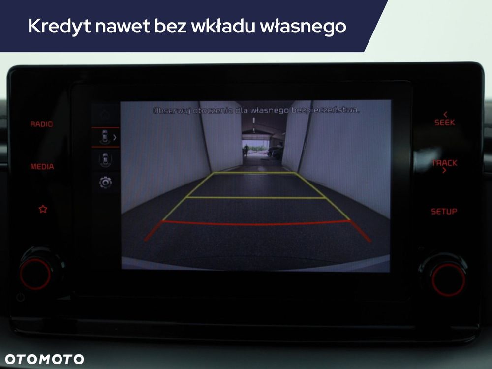 Kia Ceed - 11