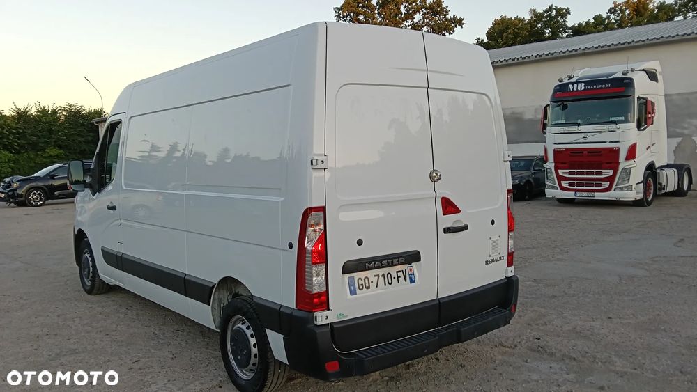 Renault Master - 3