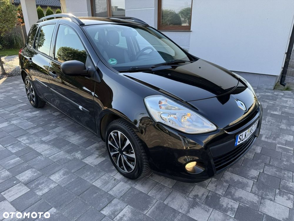 Renault Clio - 28