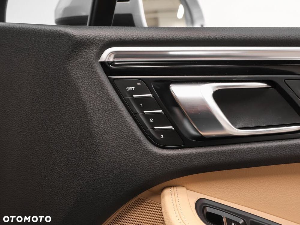 Porsche Macan PDK - 19