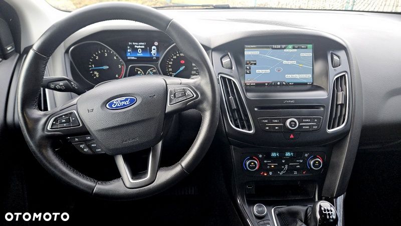 Ford Focus 2.0 TDCi Titanium ASS - 16