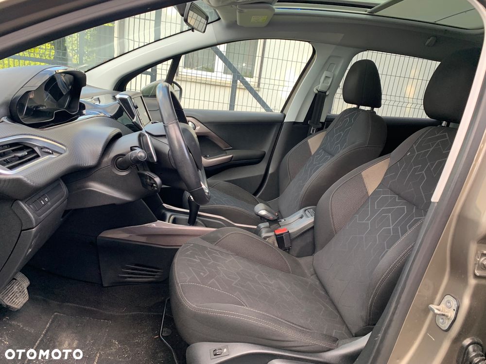 Peugeot 2008 PureTech 82 ETG5 STOP&START Active - 19