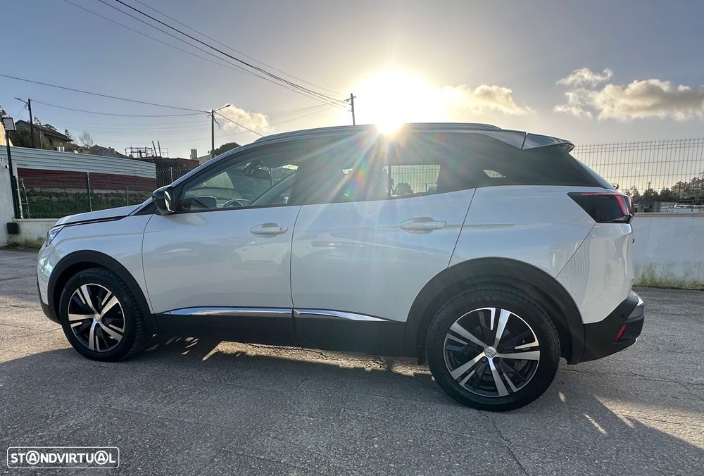 Peugeot 3008 BlueHDi 130 Stop & Start EAT8 Allure Pack - 9