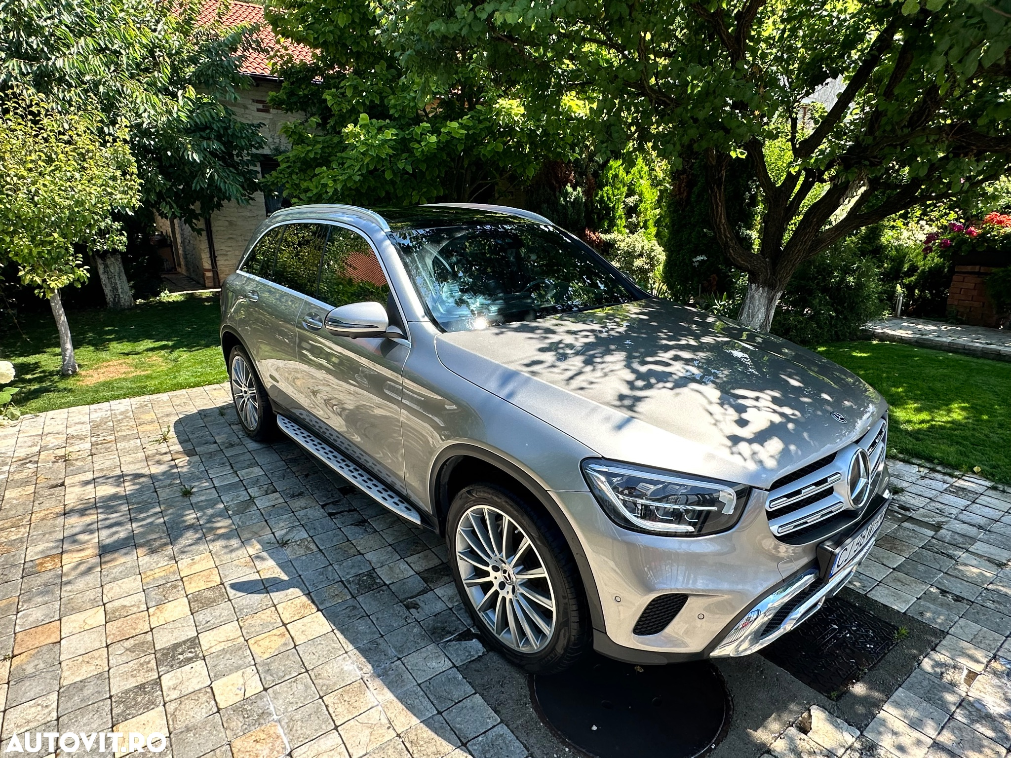 Mercedes-Benz GLC 300 4MATIC - 3