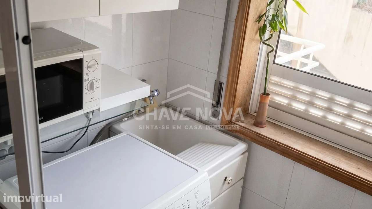 T2 c/ Garagem Box em Vilar do Paraíso - CO - Grande imagem: 2/6