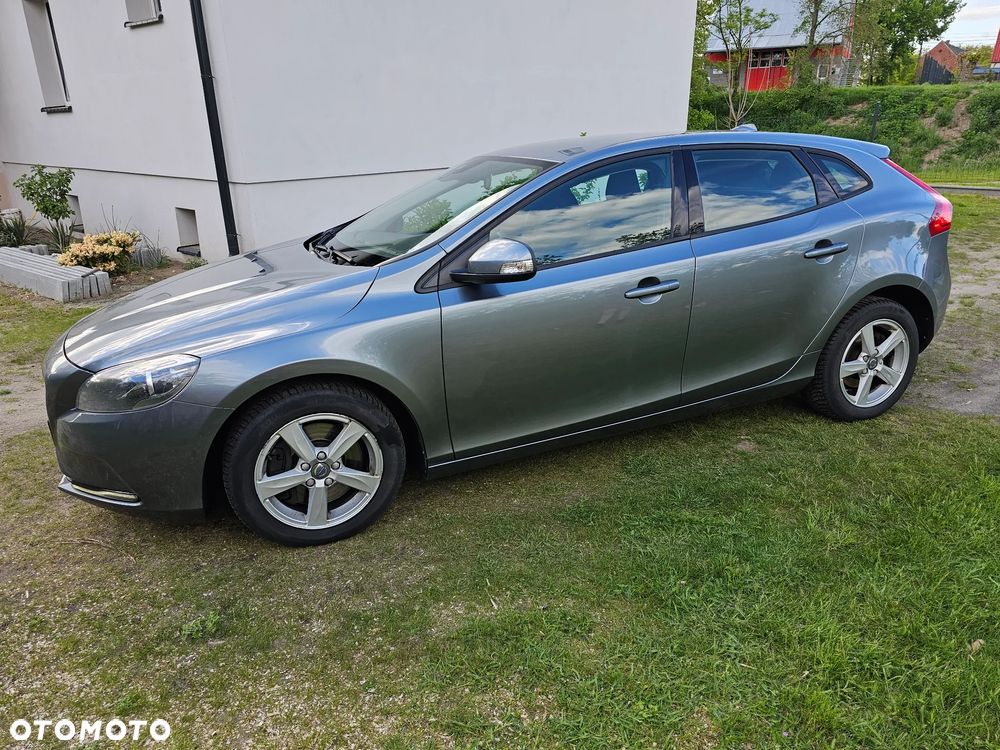 Volvo V40 D4 Kinetic - 3