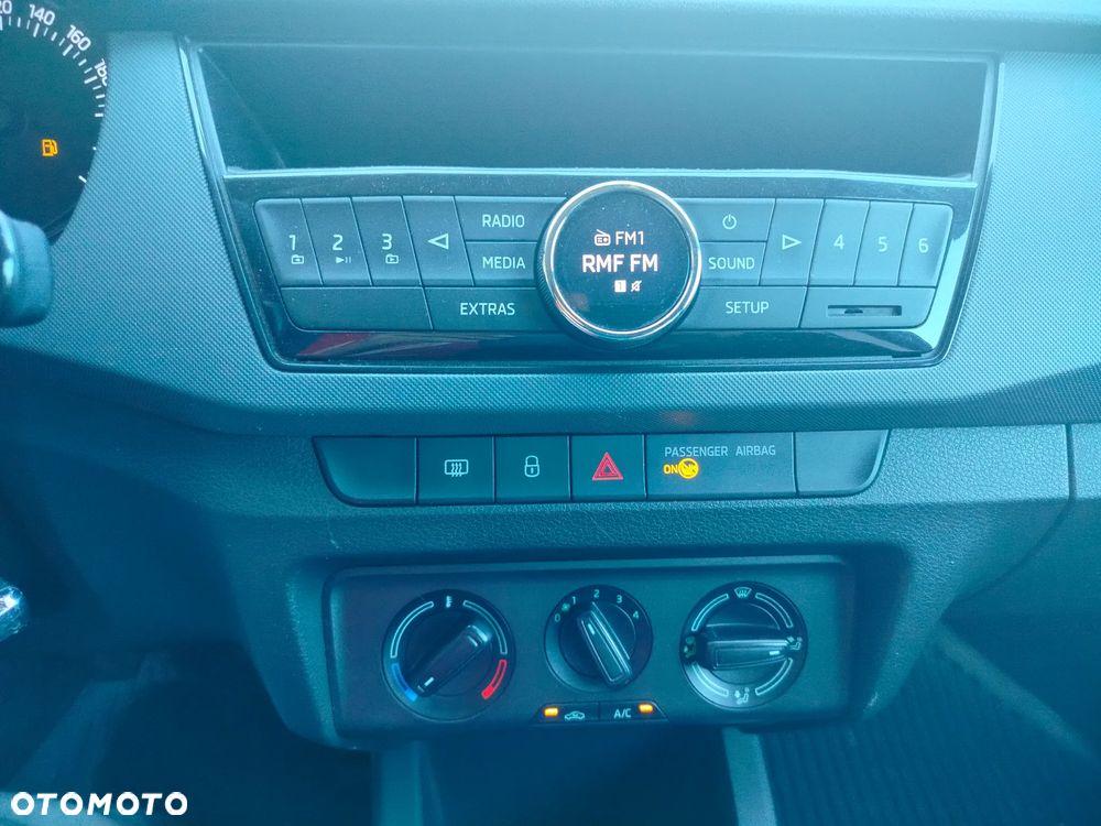 Skoda Fabia 1.0 Ambition - 13