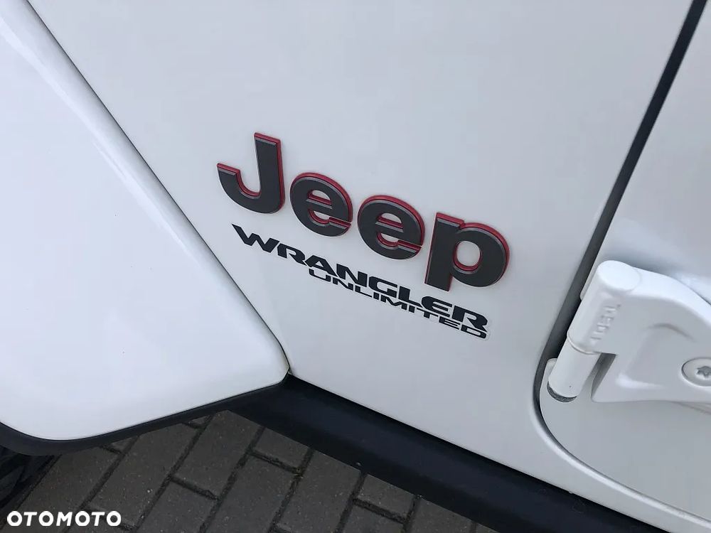 Jeep Wrangler - 40