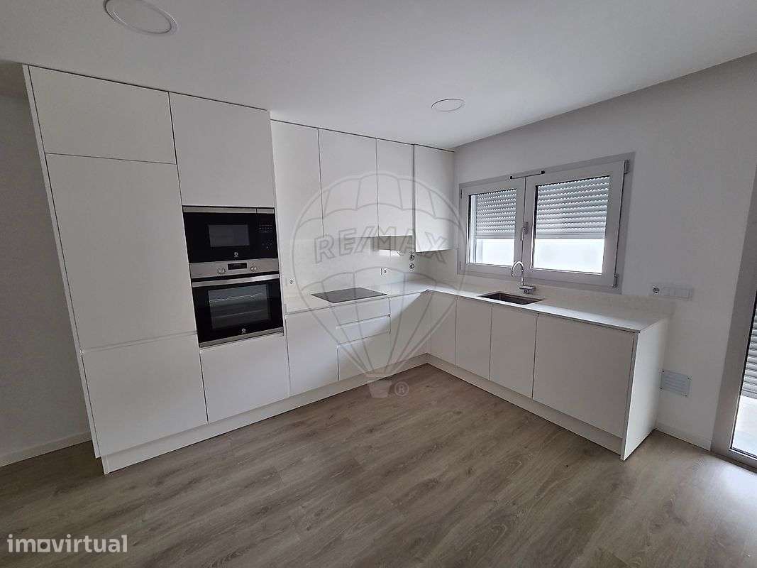 Apartamento T2 para arrendamento - Grande imagem: 2/20