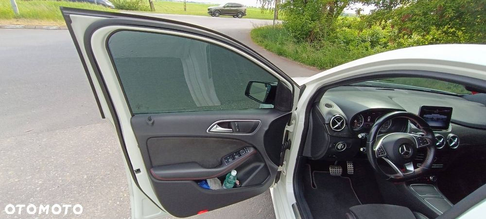 Mercedes-Benz Klasa B 220 (CDI) d AMG Line - 13