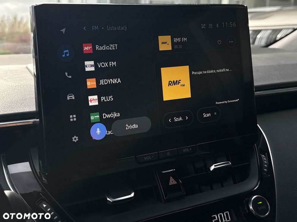 Toyota Corolla 1.8 Hybrid Style - 22