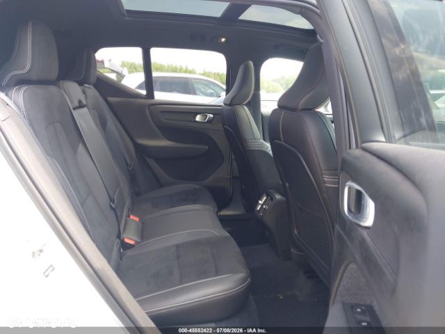 Volvo XC 40 T5 AWD Geartronic Inscription - 6