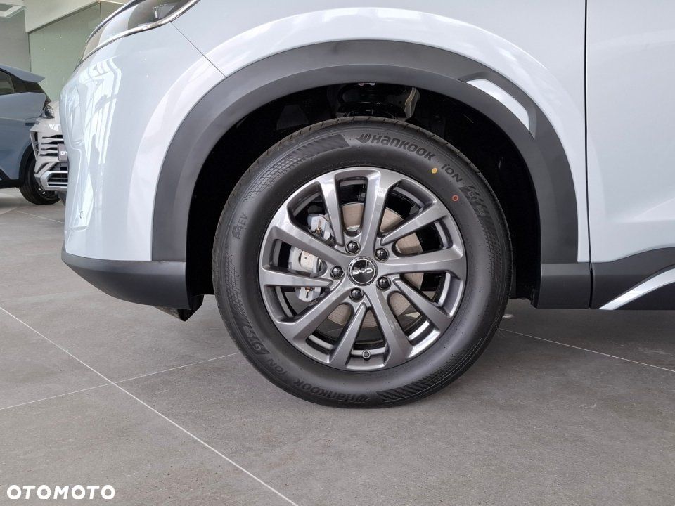 BYD Atto 2 DM-i - 21