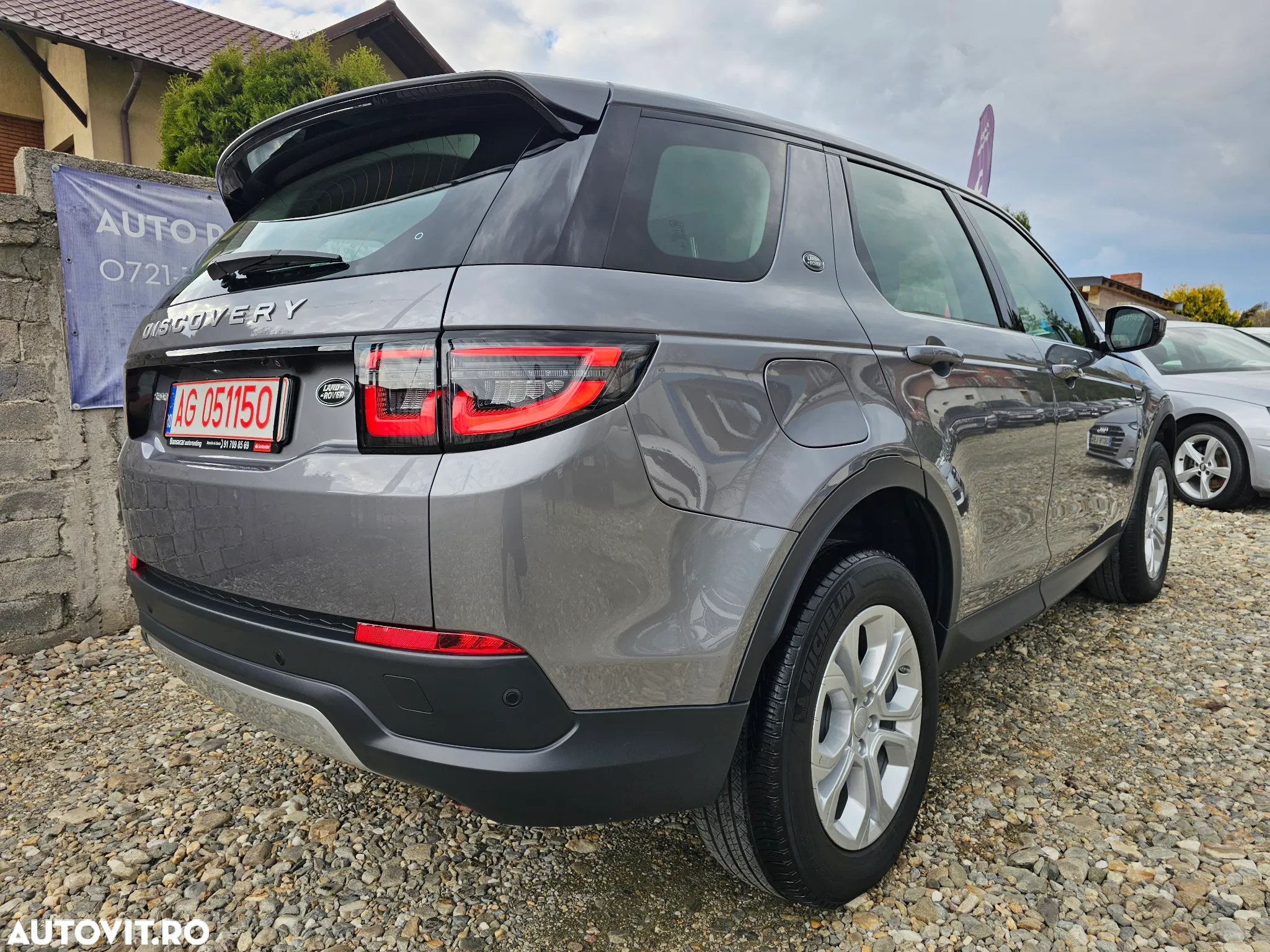 Land Rover Discovery Sport 2.0 D180 MHEV SE - 5