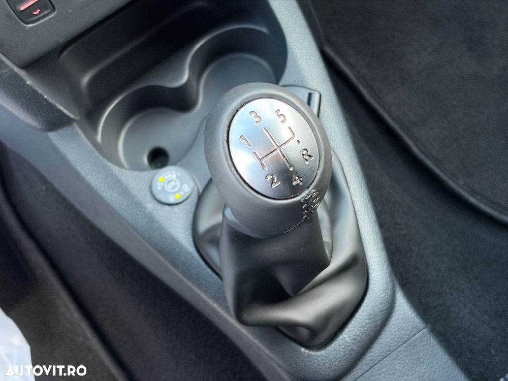 Dacia Sandero Stepway TCe 90 (S&S) Celebration - 17