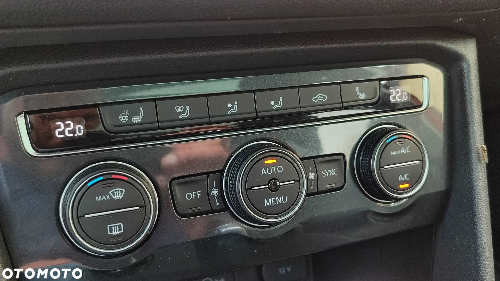 Volkswagen Tiguan 2.0 TSI 4Mot Elegance DSG - 28