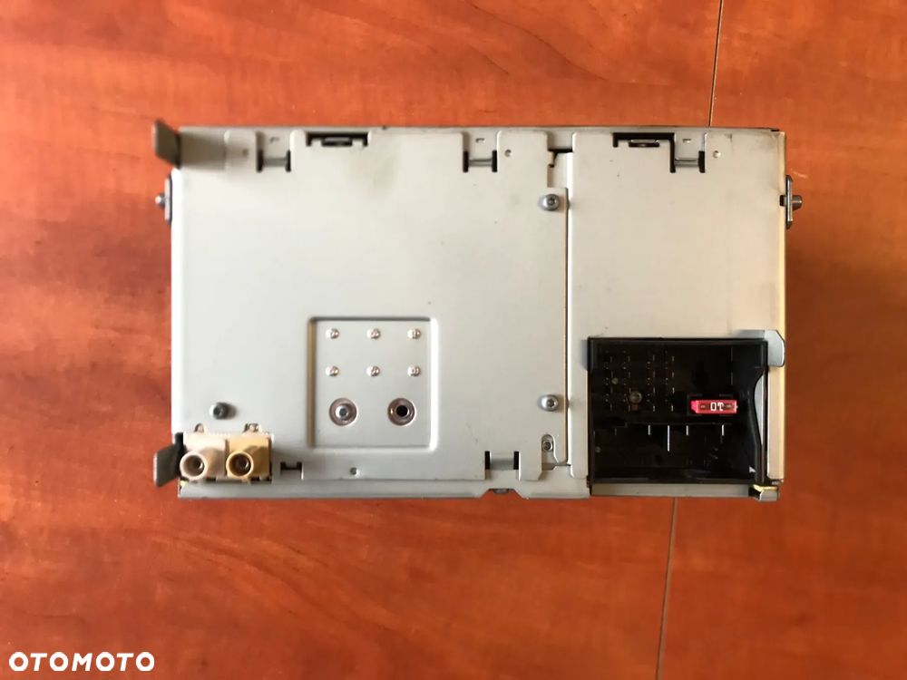 RADIO ODTWARZACZ CD MP3 VW 1K0035186AD - 4