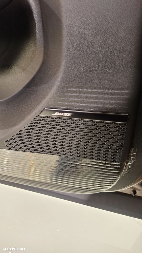 Hyundai Santa Fe 1.6 l 252 CP 4WD 6AT PHEV Calligraphy - 16