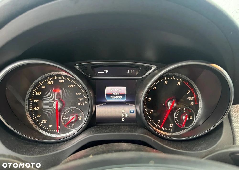 Mercedes-Benz CLA 250 7G-DCT - 13