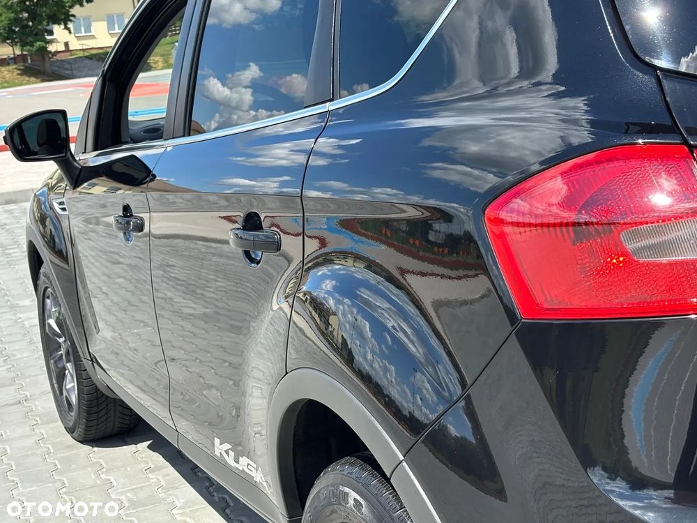 Ford Kuga 2.0 TDCi Titanium - 25