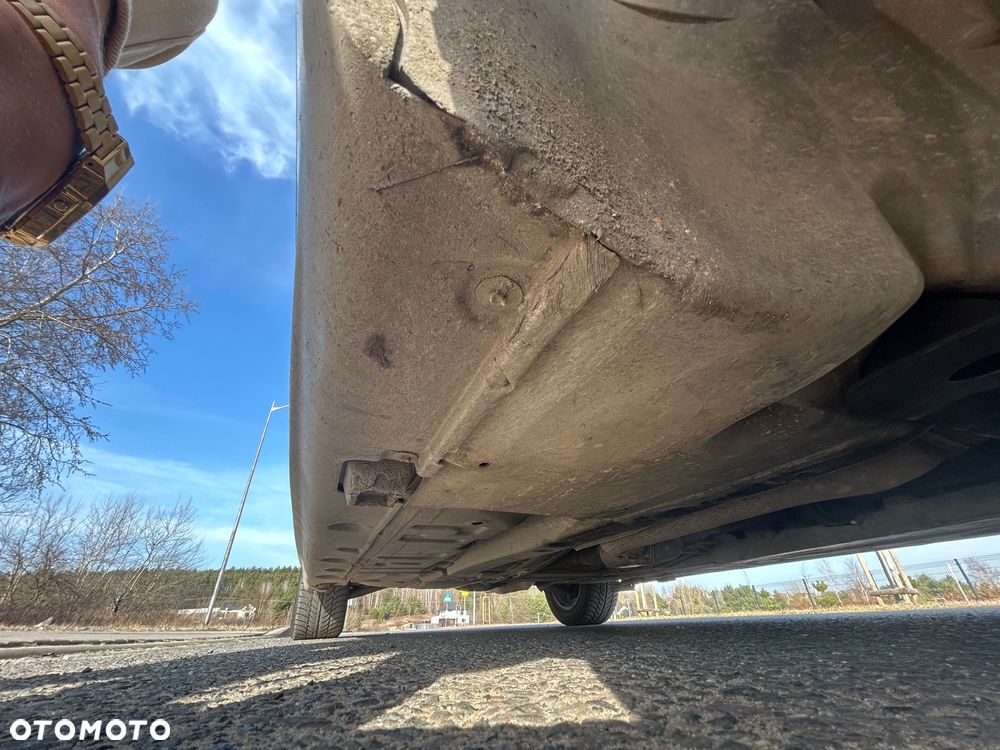 BMW Seria 3 320d - 10