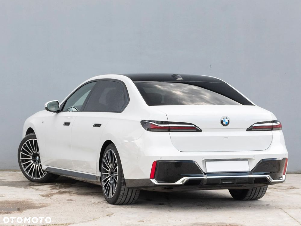 BMW Seria 7 - 7