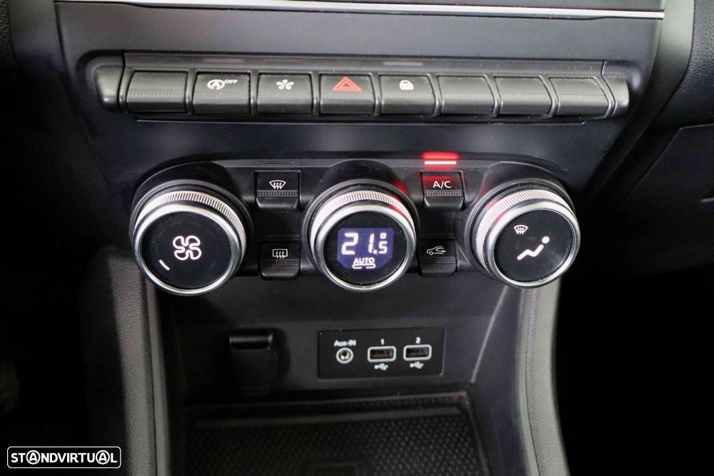 Renault Captur 1.0 TCe Evolution - 37