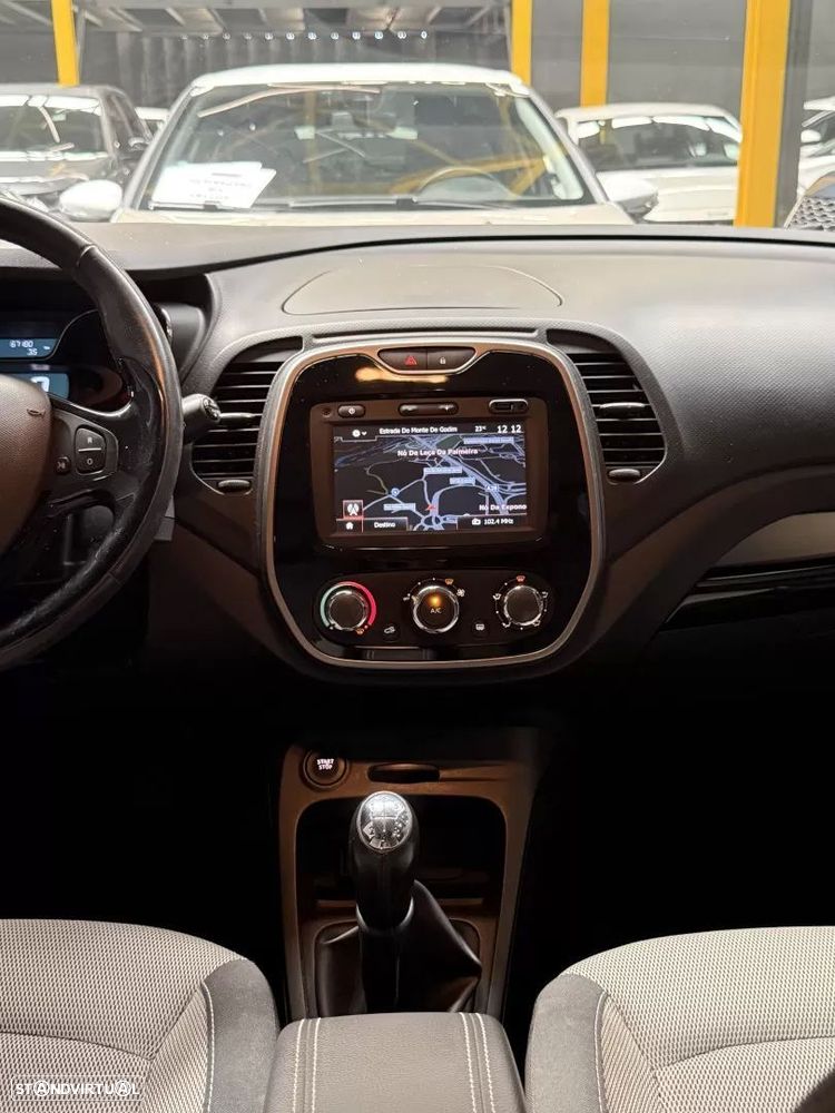 Renault Captur 0.9 TCE Sport - 26