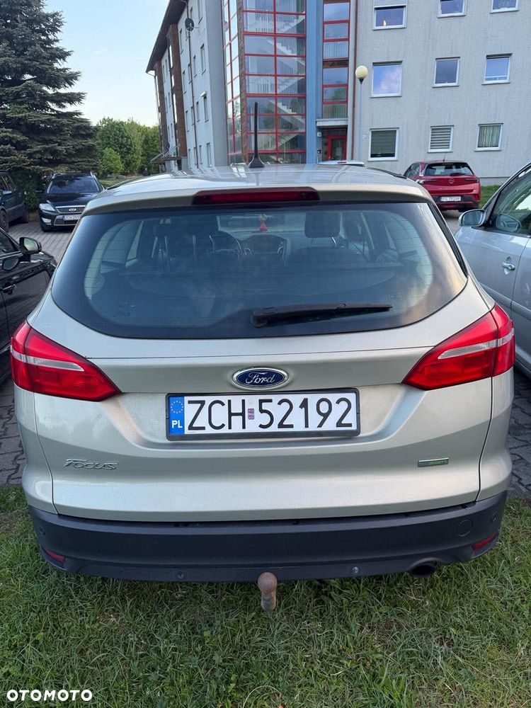 Ford Focus 1.5 EcoBoost STart-Stopp-System TITANIUM - 3