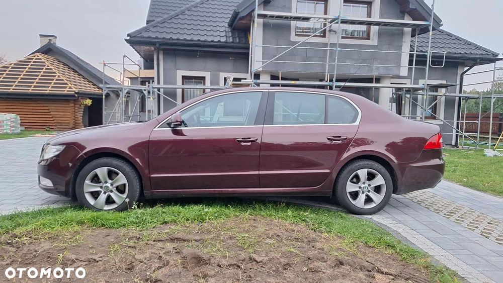 Skoda Superb 1.8 TSI Active - 4