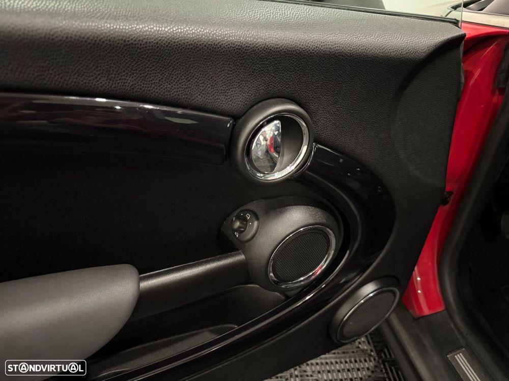 MINI 3 Portas Cooper D - 41