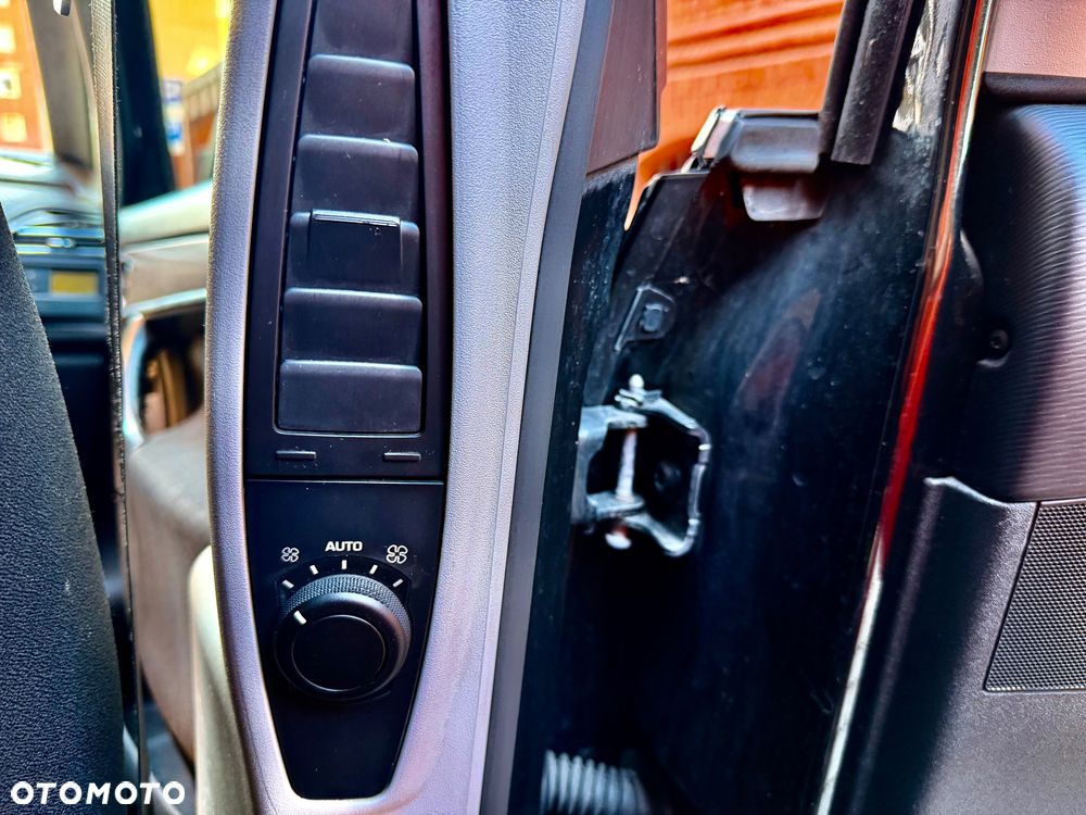 Citroën C4 Picasso 1.6 HDi My Way - 18
