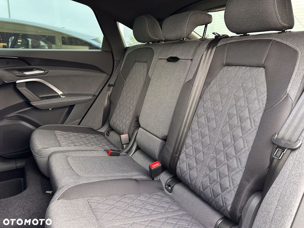 Audi Q5 Sportback - 36